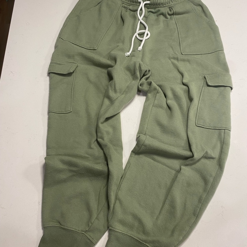 Colsie Sage Green Ribbed Waistband